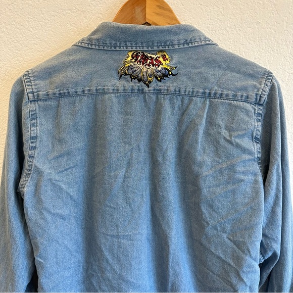 Harriton embroidered jean wash flannel Size medium - Picture 5 of 6